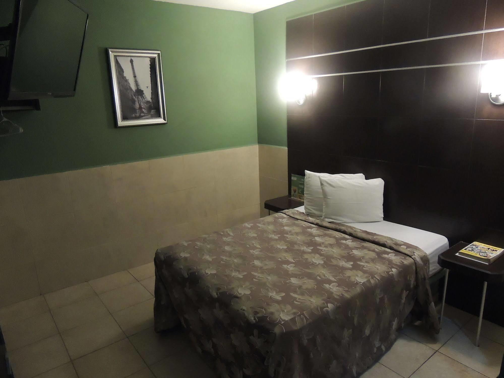 Hotel Metropolitano 坦皮科 外观 照片